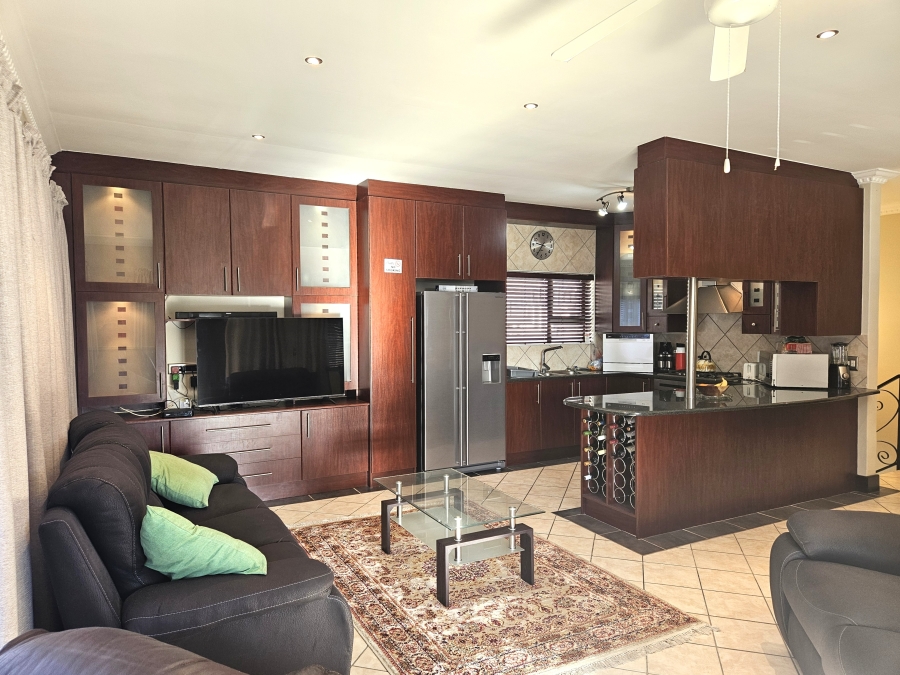 3 Bedroom Property for Sale in Jeffreys Bay Central Eastern Cape